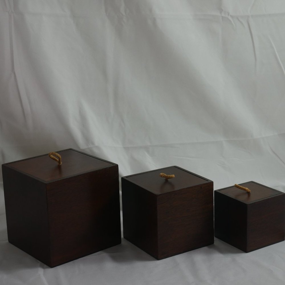 Wooden Nesting Box